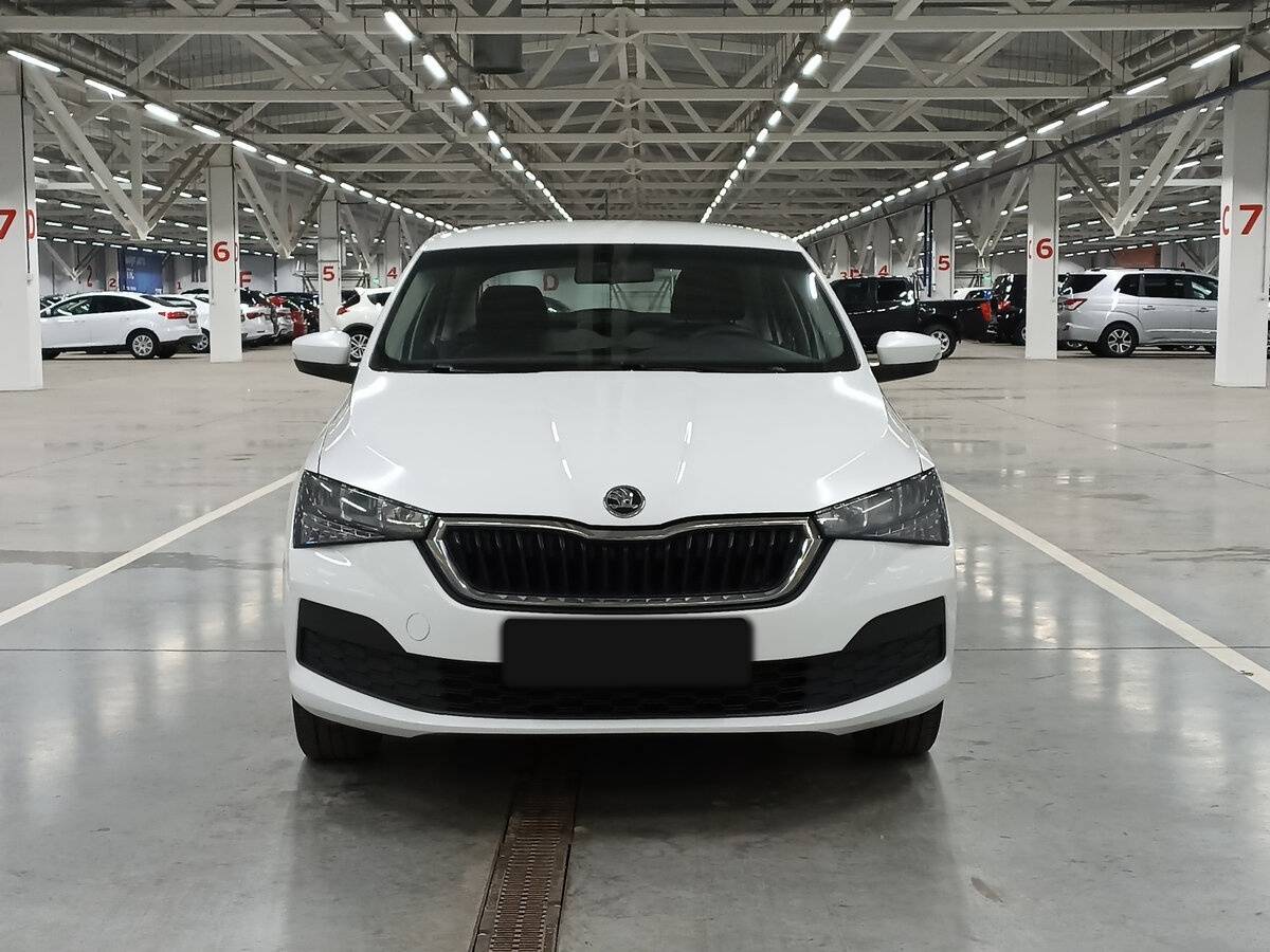 Skoda Rapid с пробегом — 2021 год. Фото: #1