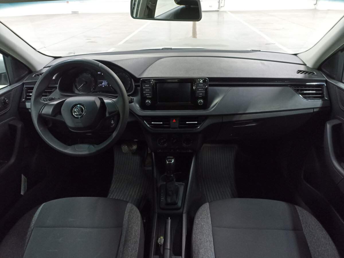 Skoda Rapid с пробегом — 2021 год. Фото: #13