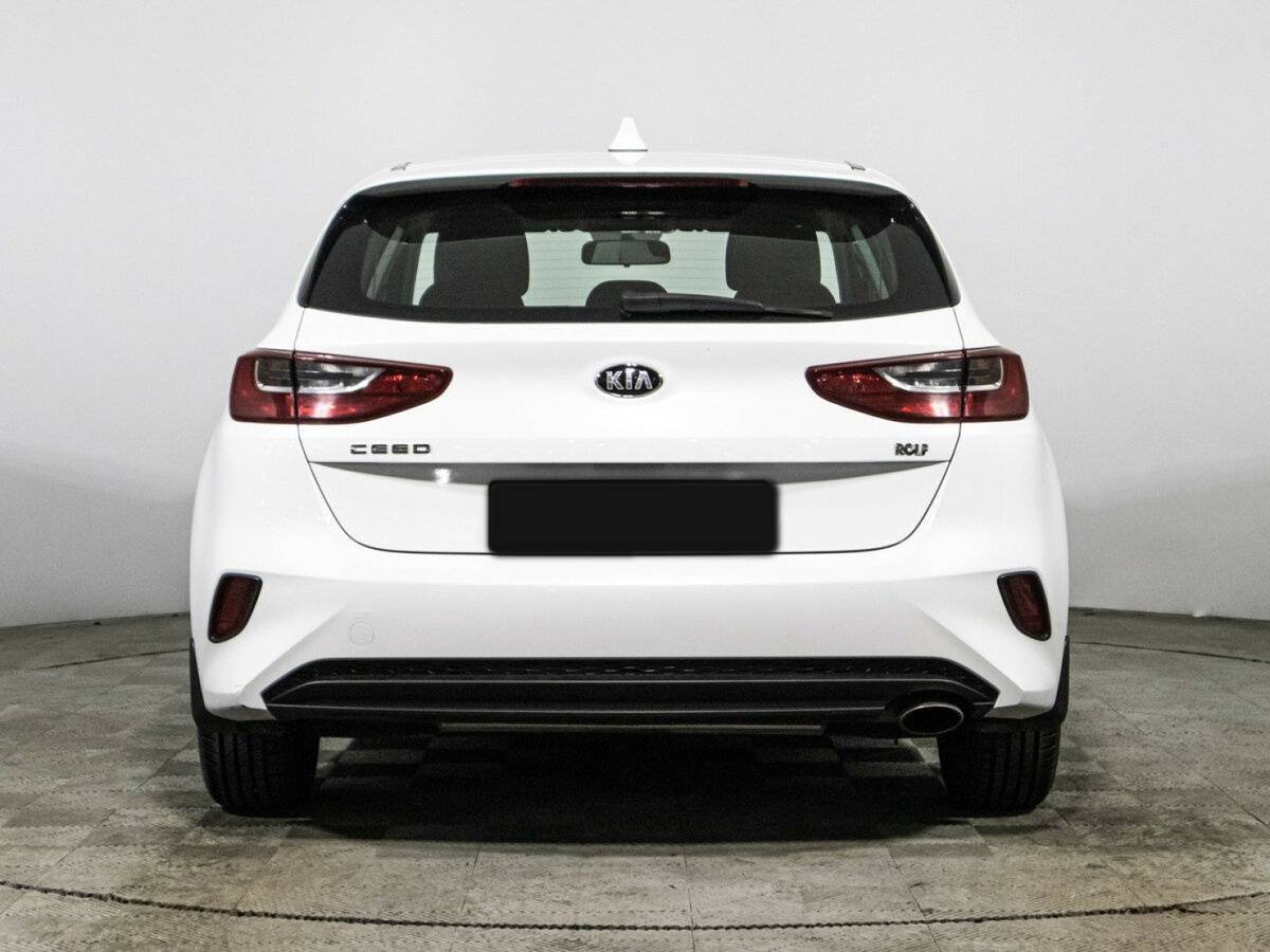 Kia Ceed с пробегом — 2019 год. Фото: #5