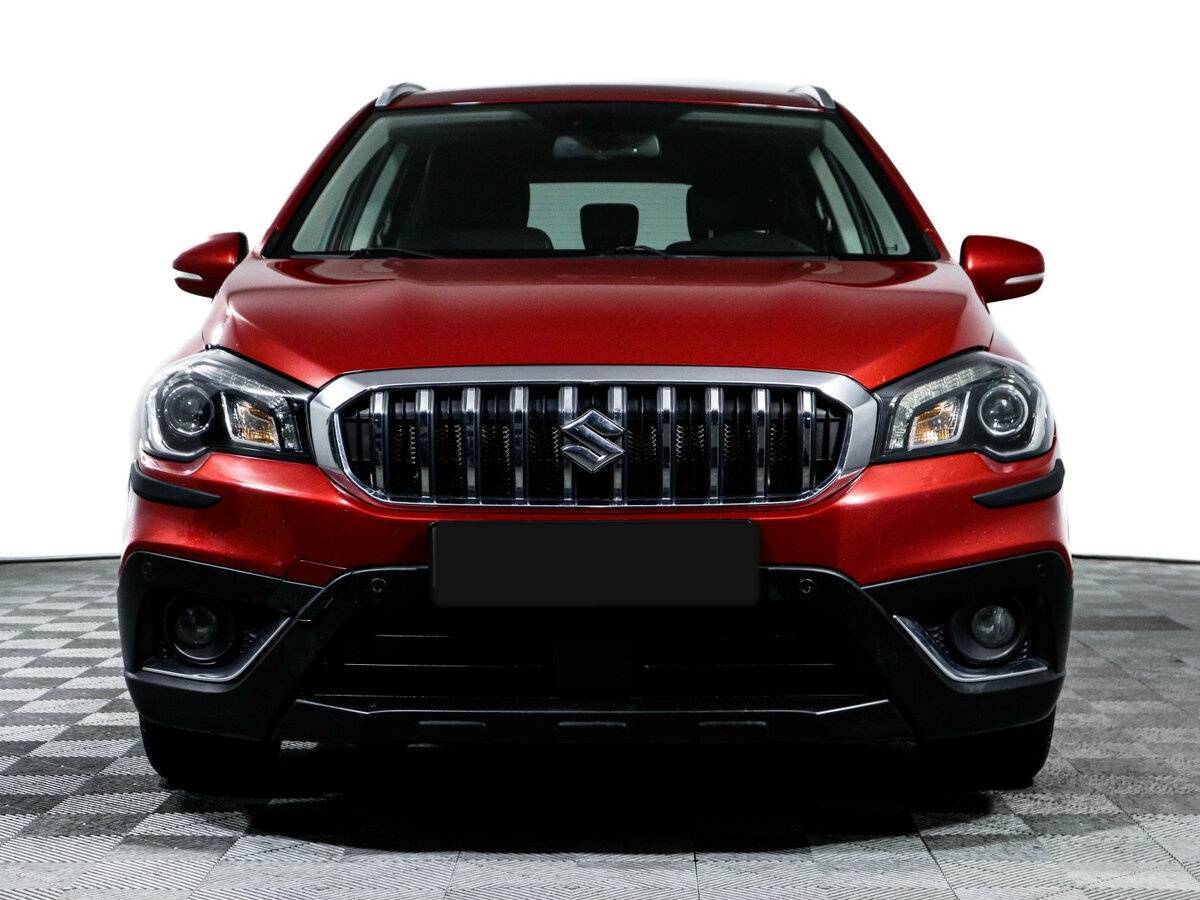 Suzuki SX4 с пробегом — 2016 год. Фото: #1