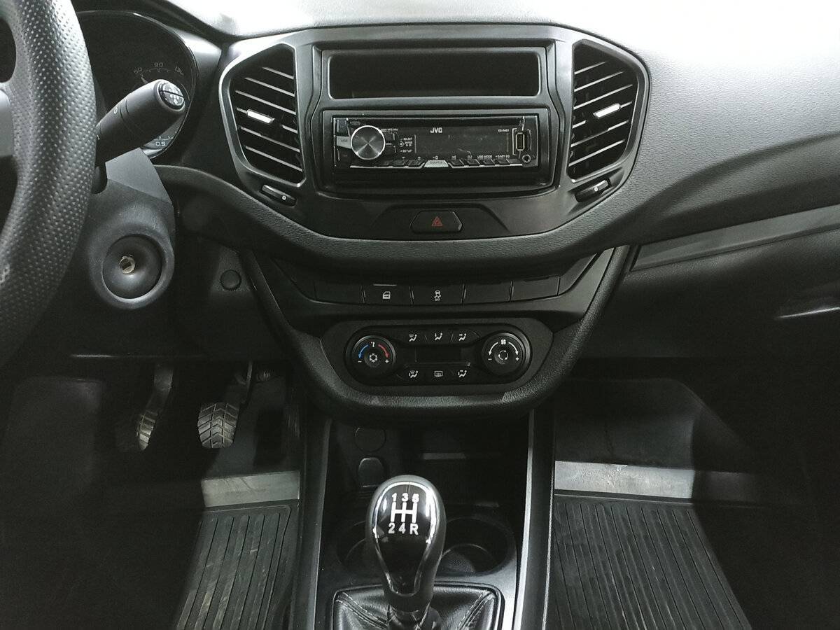 Купить Лада (ВАЗ) Веста, 2016, 72 639 км.. Фото: #14