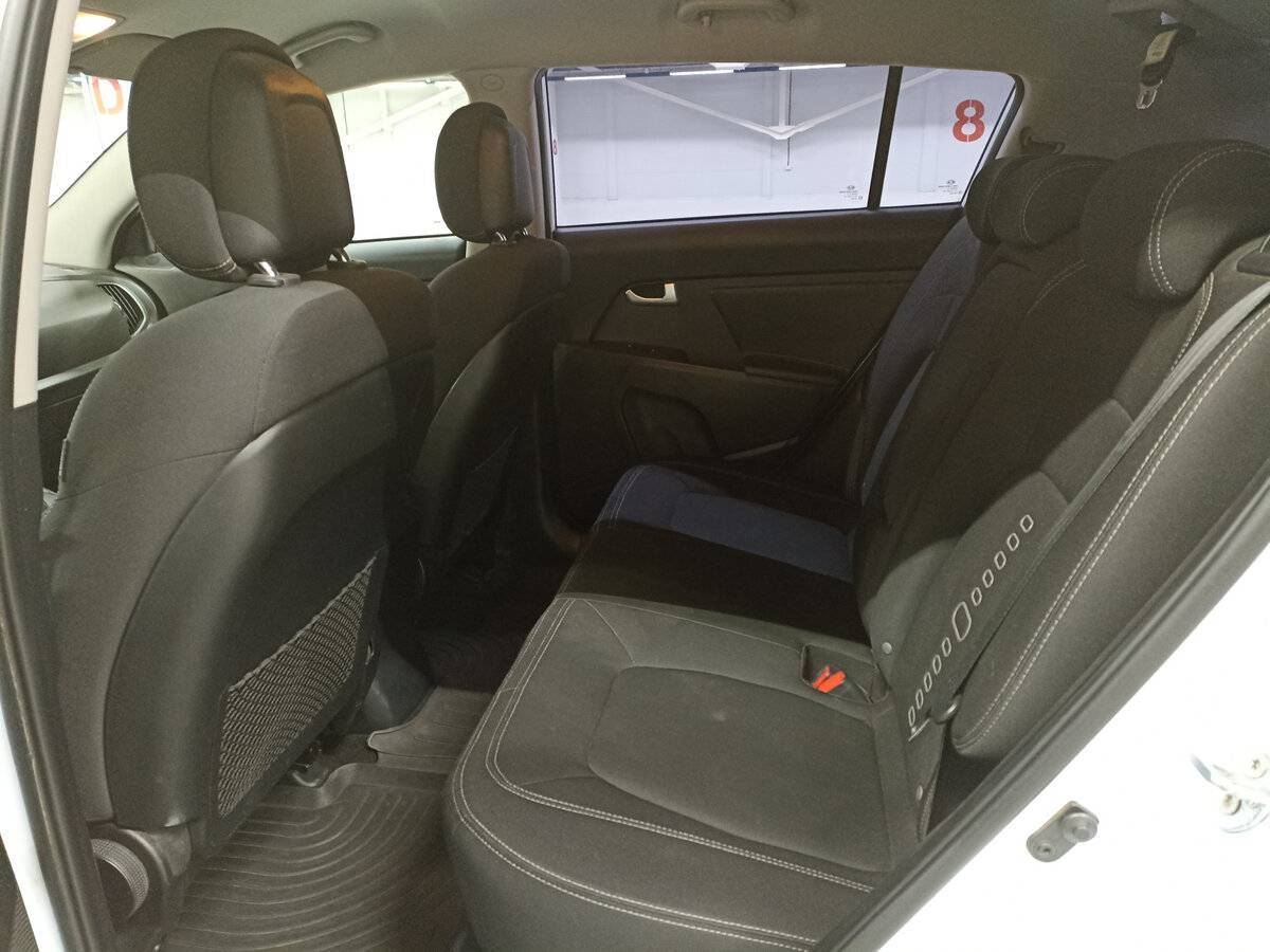 Kia Sportage с пробегом — 2013 год. Фото: #11