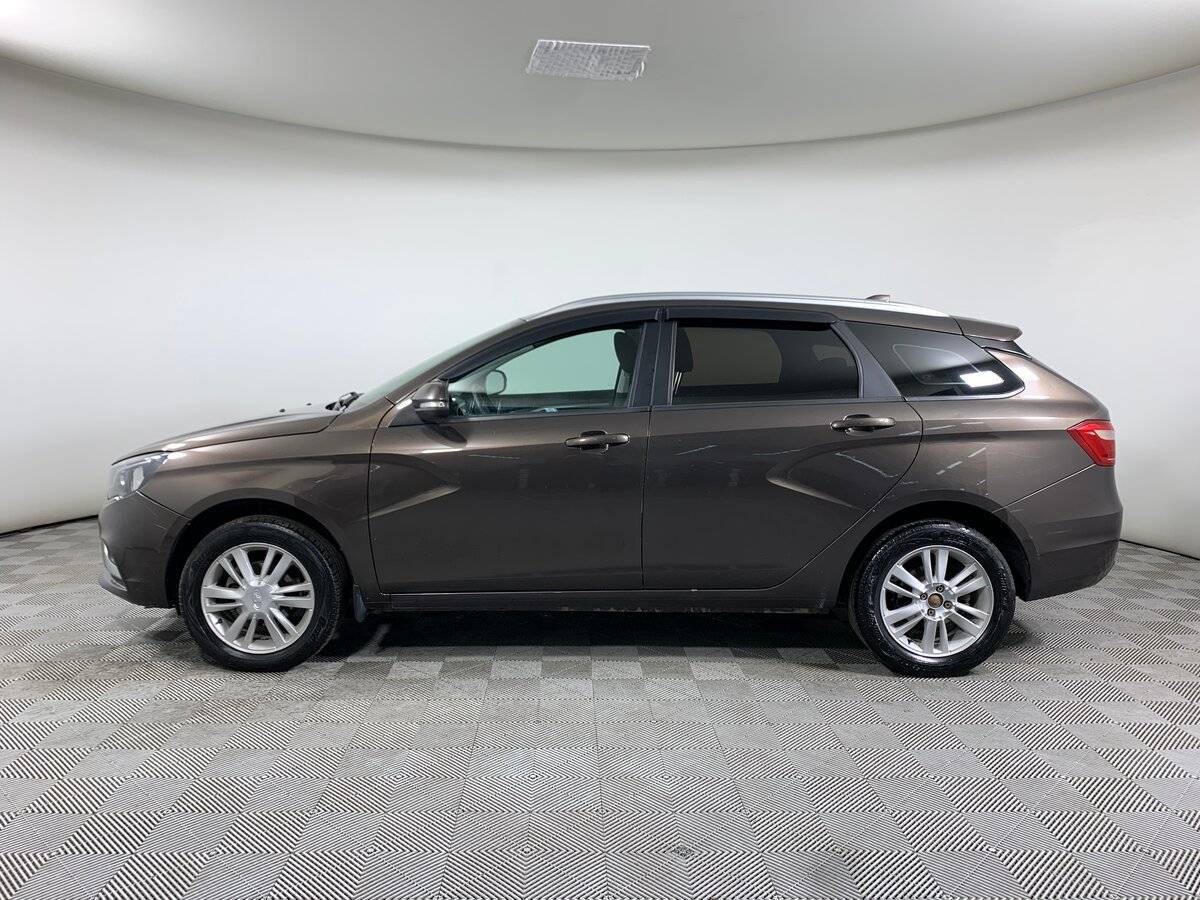 Lada (ВАЗ) Vesta с пробегом — 2018 год. Фото: #7