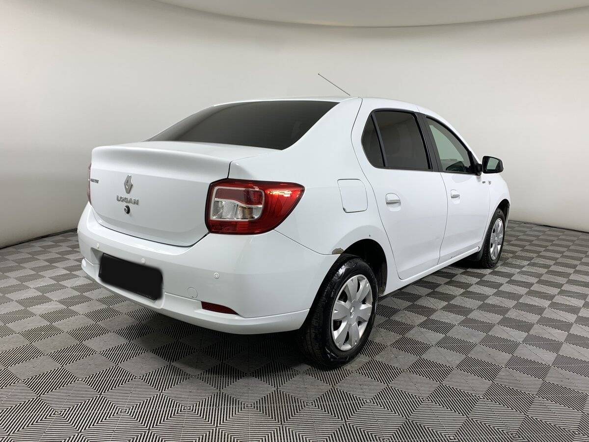 Renault Logan с пробегом — 2017 год. Фото: #4