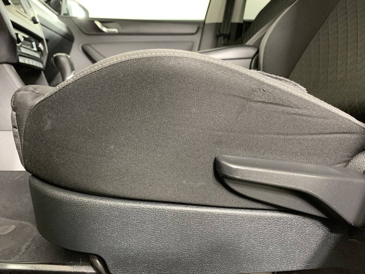 Skoda Rapid с пробегом — 2016 год. Фото: #15