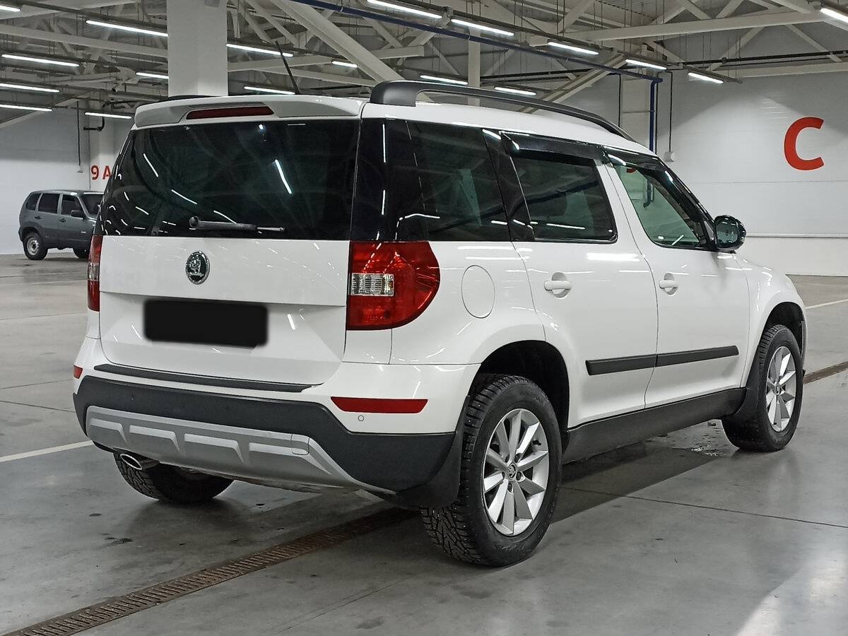 Skoda Yeti с пробегом — 2015 год. Фото: #4