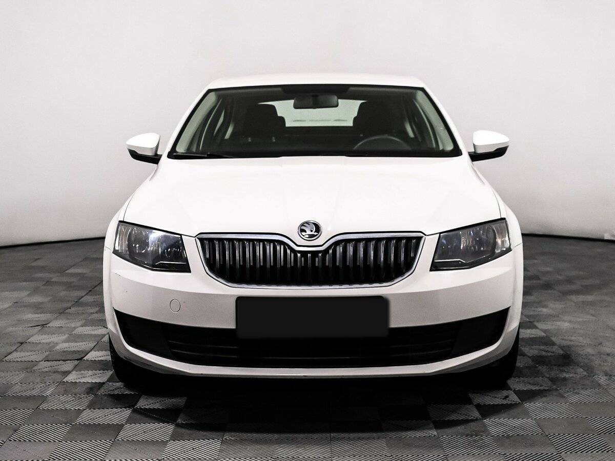 Skoda Octavia с пробегом — 2015 год. Фото: #1