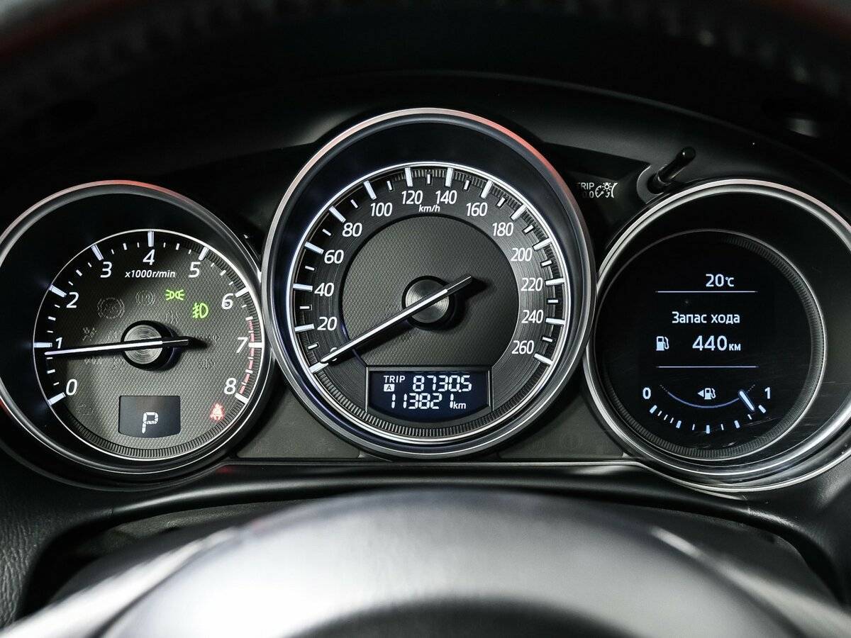 Mazda CX-5 с пробегом — 2015 год. Фото: #9