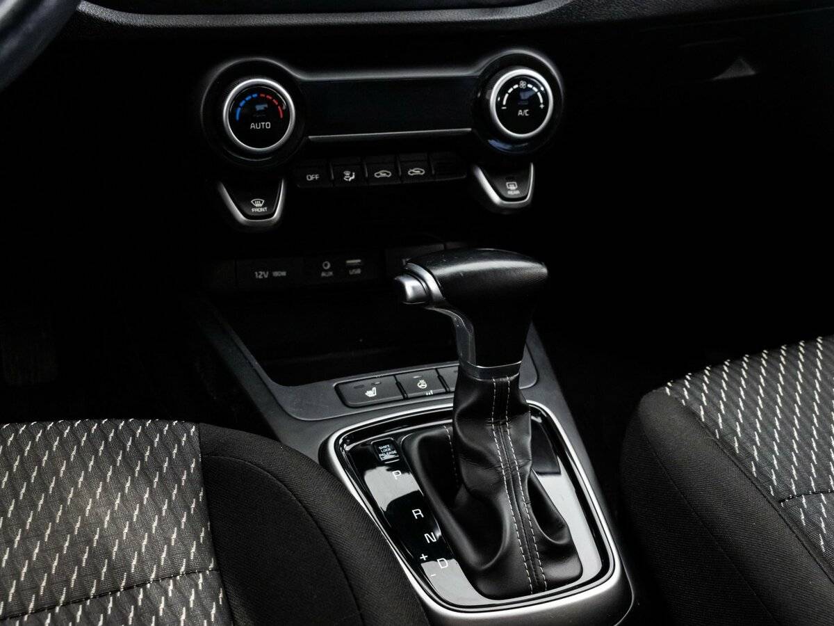 Kia Rio с пробегом — 2018 год. Фото: #13