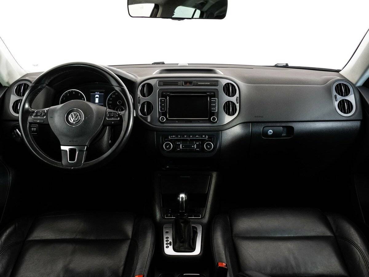 Volkswagen Tiguan с пробегом — 2014 год. Фото: #9