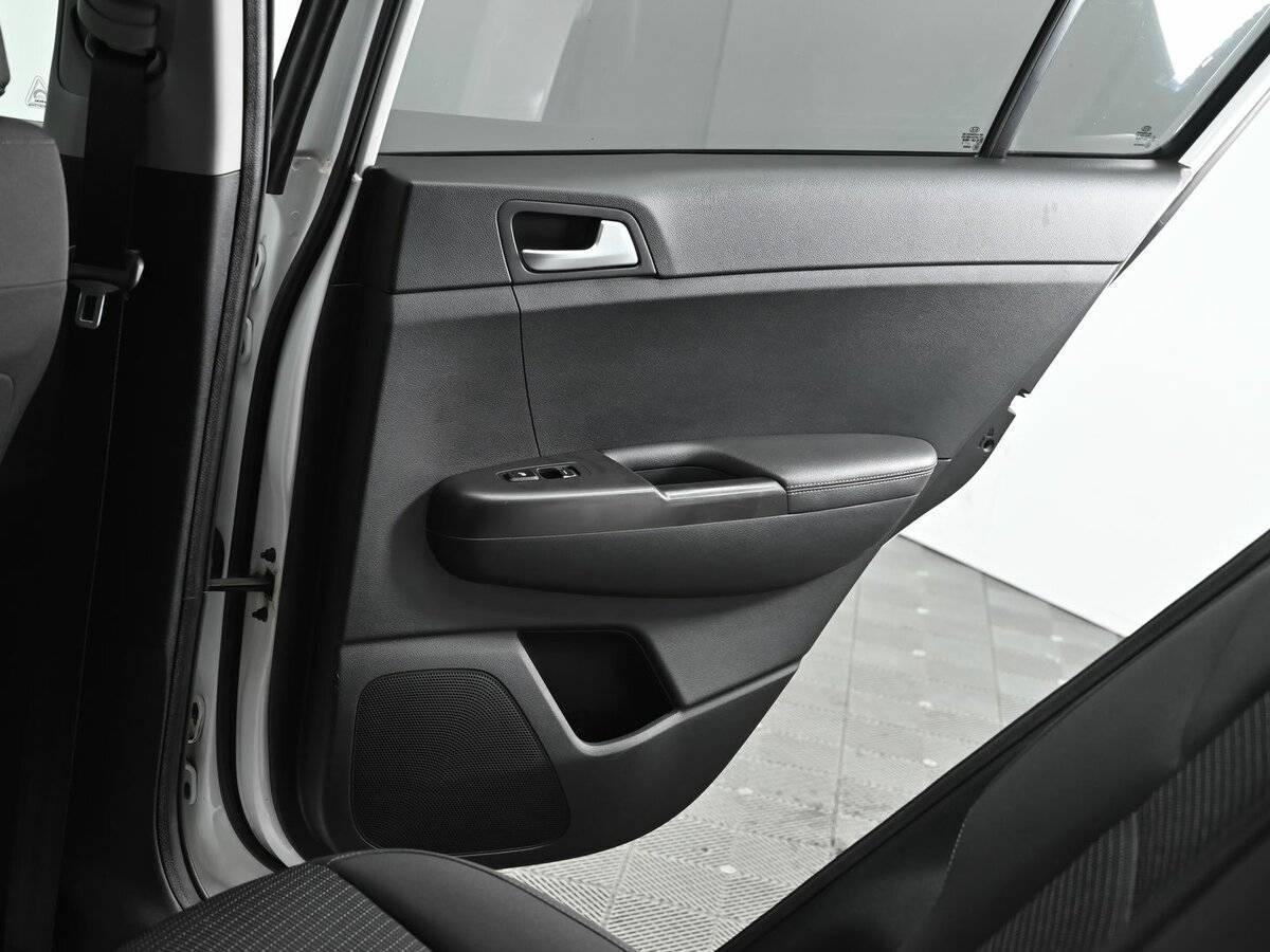 Kia Sportage с пробегом — 2017 год. Фото: #15