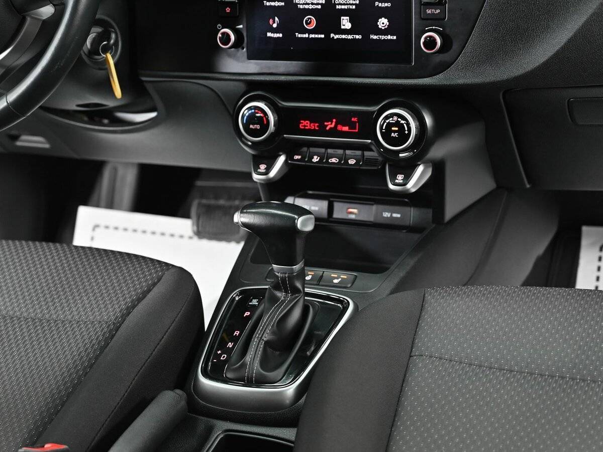 Kia Rio с пробегом — 2022 год. Фото: #11