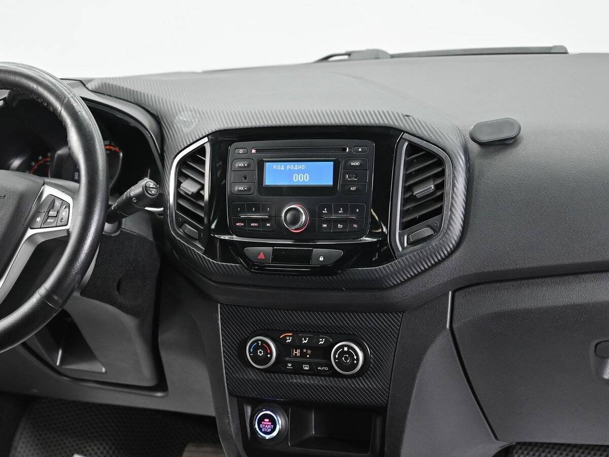 Lada (ВАЗ) XRAY с пробегом — 2019 год. Фото: #10