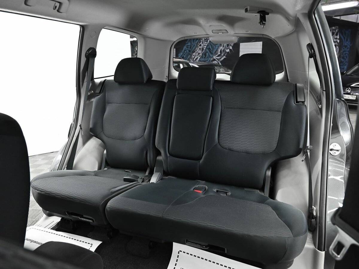 Mitsubishi Pajero Sport с пробегом — 2012 год. Фото: #11