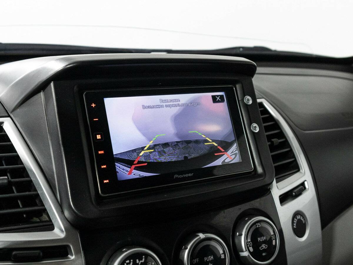 Mitsubishi Pajero Sport с пробегом — 2012 год. Фото: #16