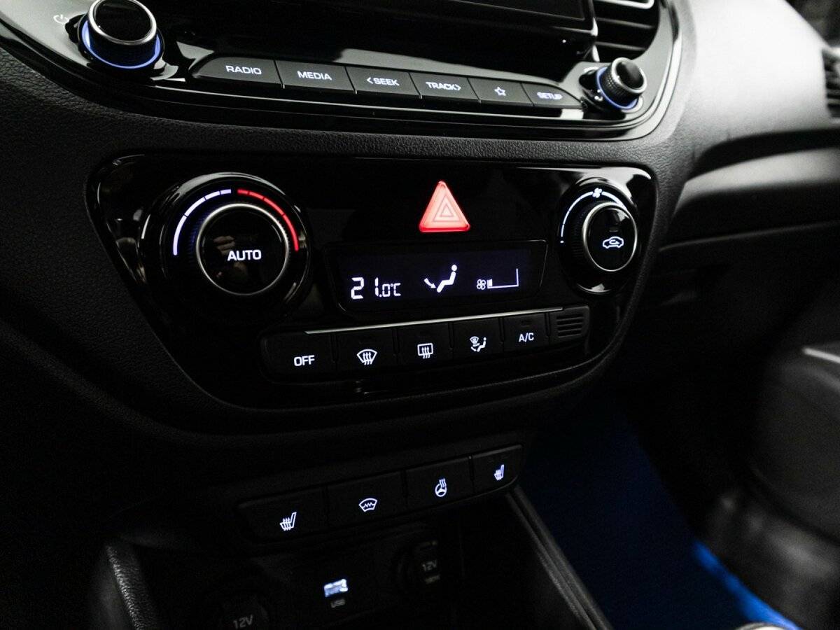 Hyundai Solaris с пробегом — 2020 год. Фото: #14