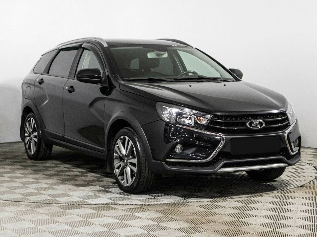 Lada (ВАЗ) Vesta с пробегом — 2021 год. Фото: #2