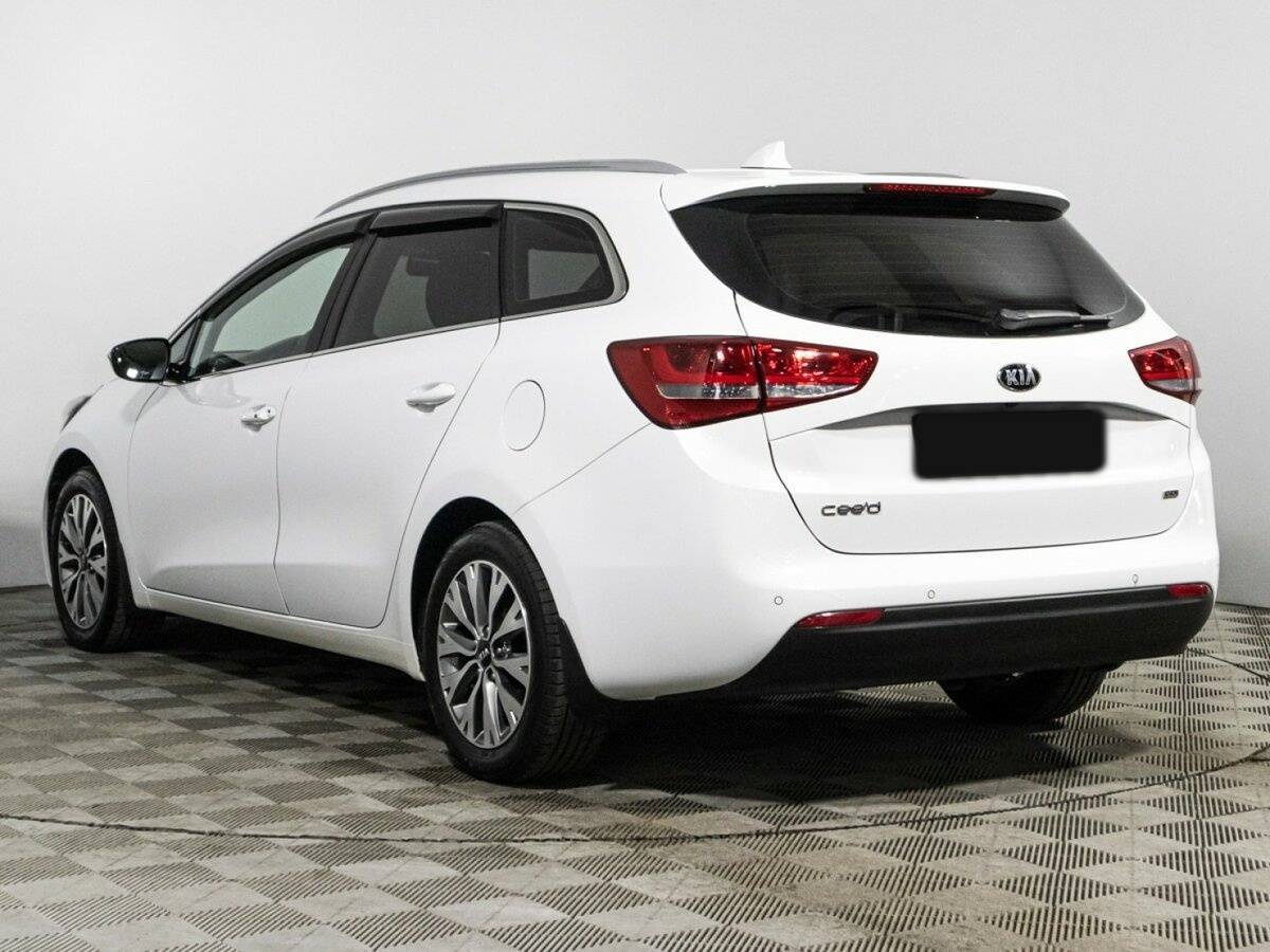 Kia Ceed с пробегом — 2018 год. Фото: #6