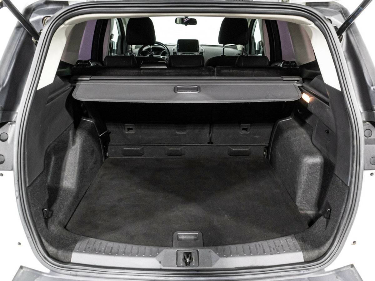 Ford Kuga с пробегом — 2016 год. Фото: #14