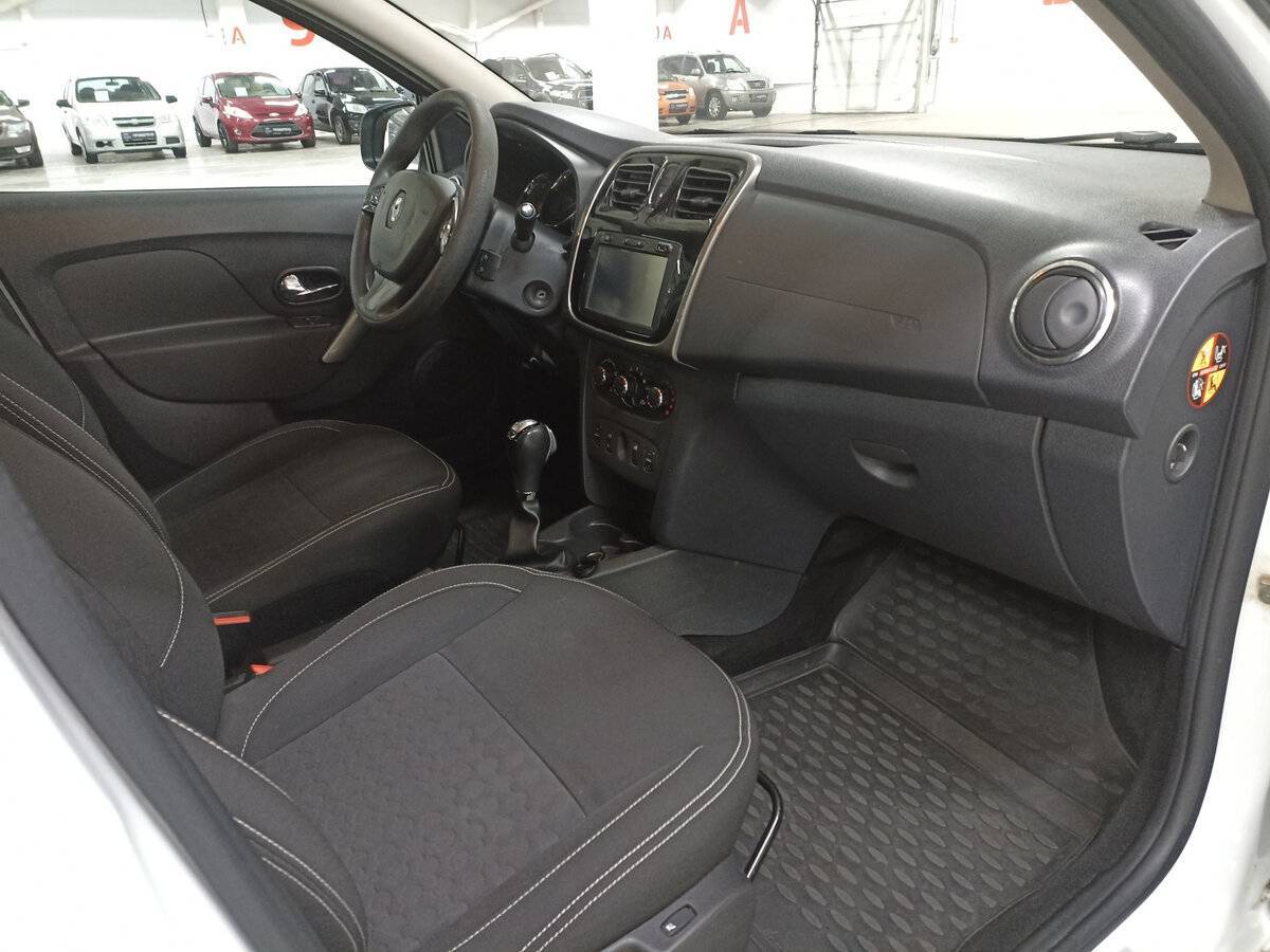 Купить Рено Логан, 2017, 100 674 км.. Фото: #10