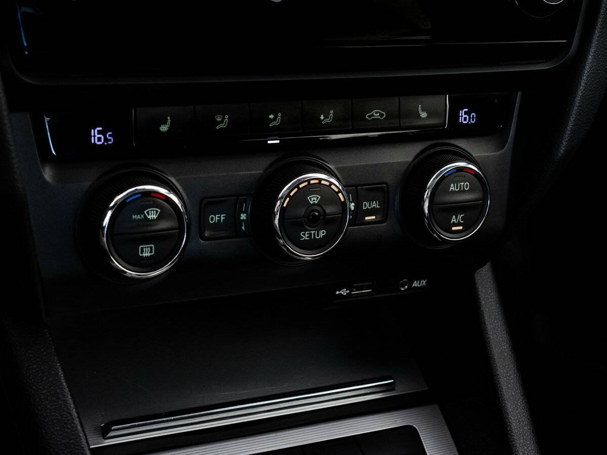 Skoda Octavia с пробегом — 2014 год. Фото: #9