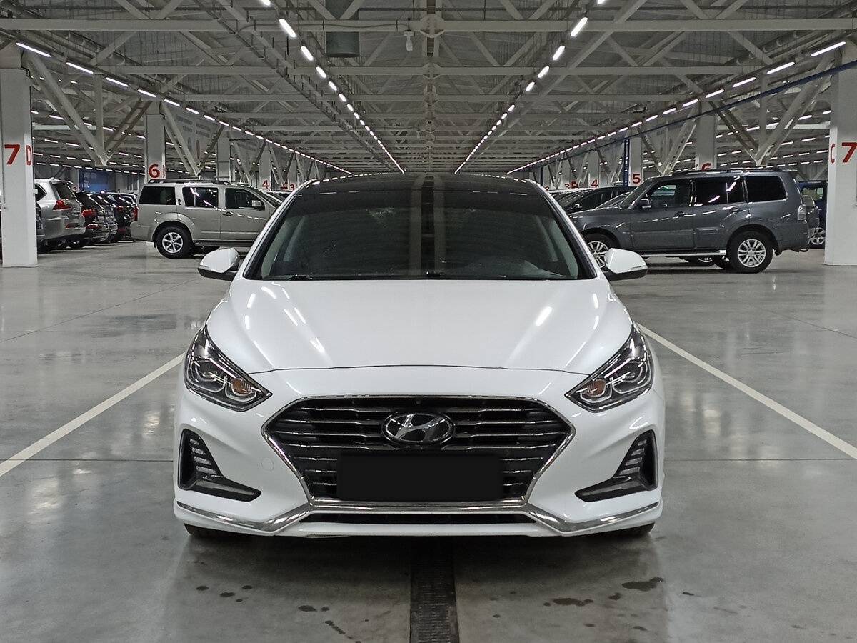 Hyundai Sonata с пробегом — 2017 год. Фото: #1