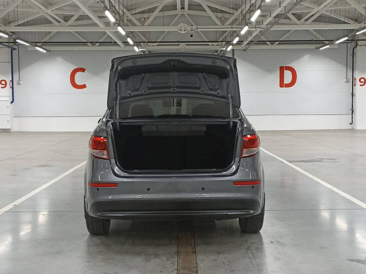 Kia Rio с пробегом — 2016 год. Фото: #9