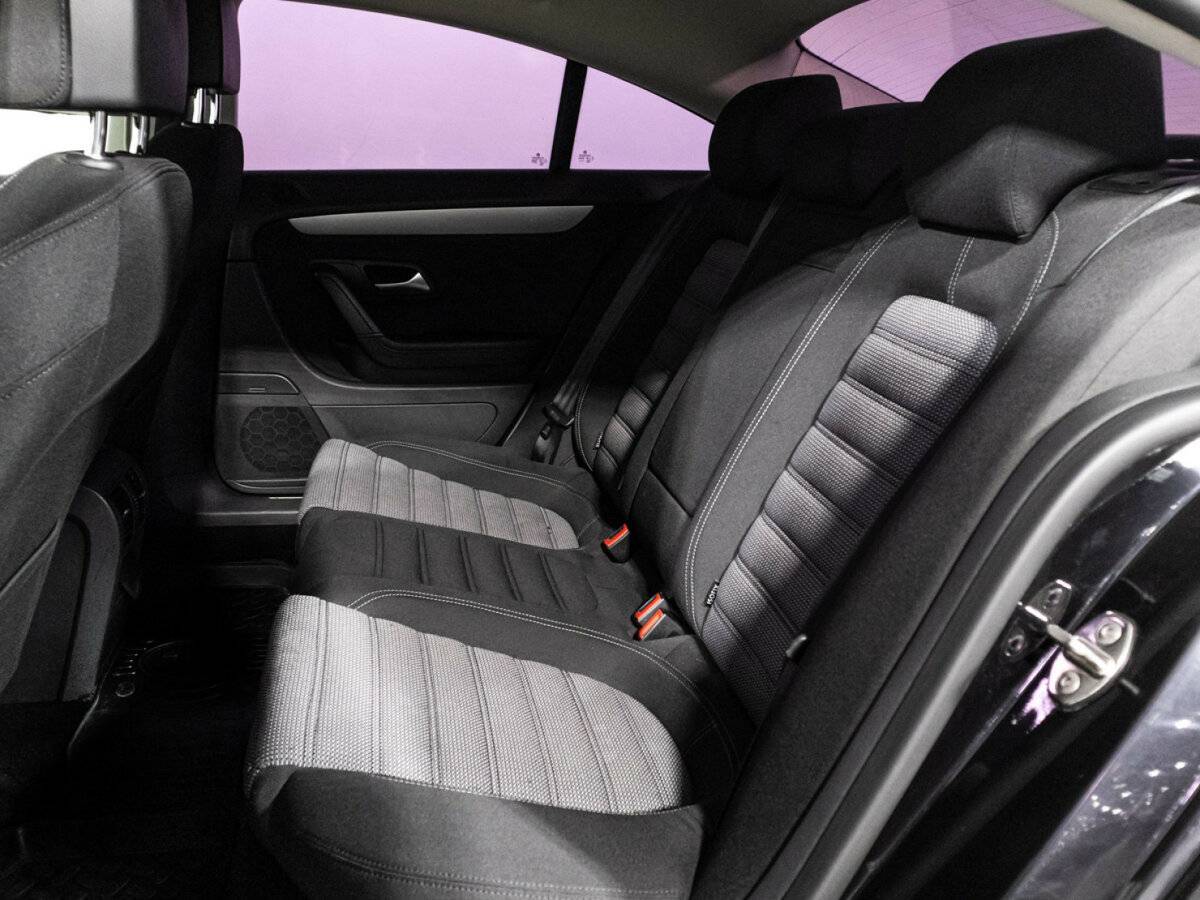 Volkswagen Passat CC с пробегом — 2012 год. Фото: #9