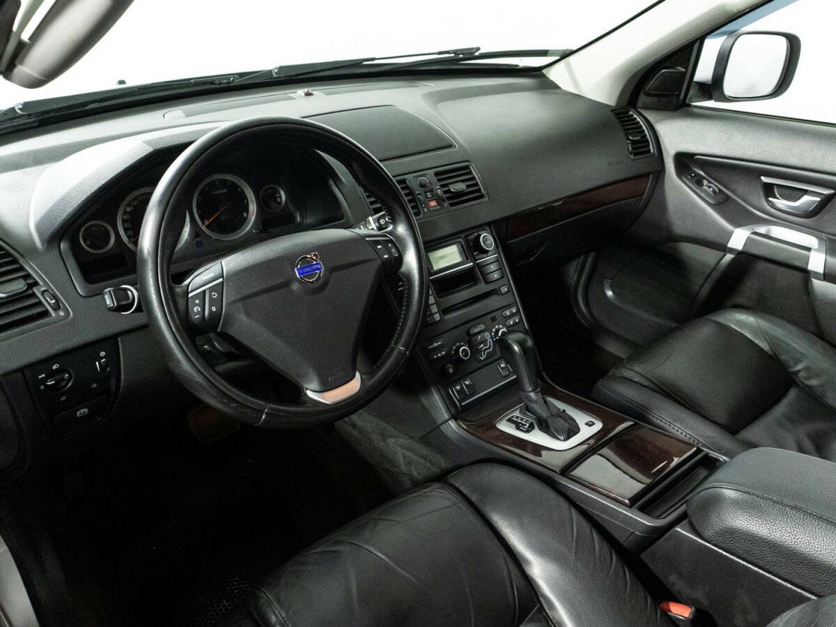 Volvo XC90 с пробегом — 2012 год. Фото: #10