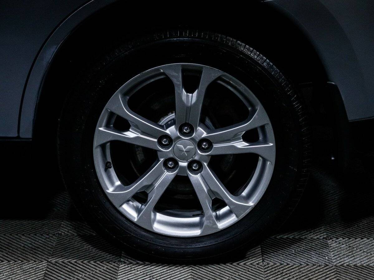 Mitsubishi Outlander с пробегом — 2012 год. Фото: #14