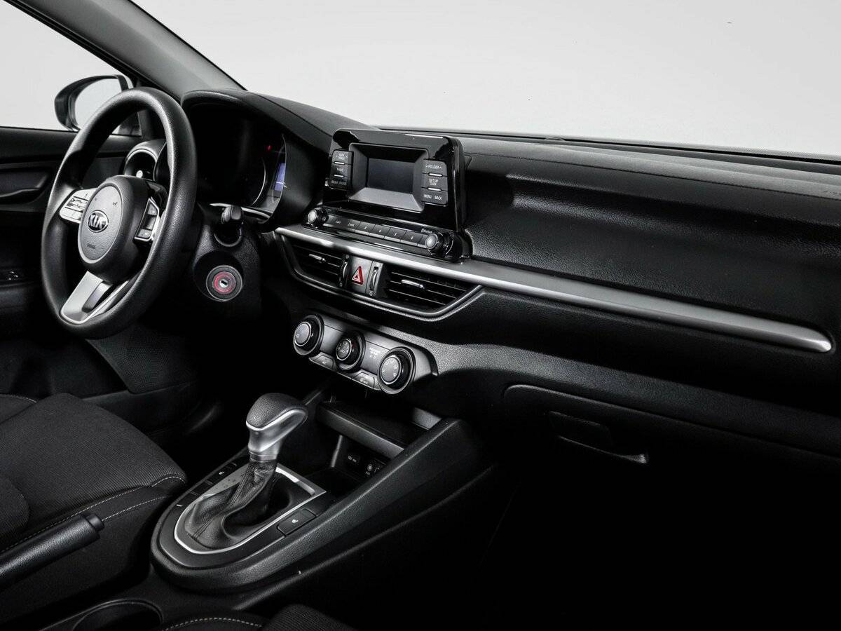 Kia Cerato с пробегом — 2020 год. Фото: #8