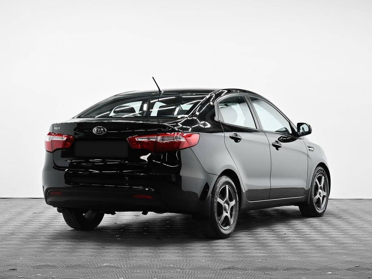 Kia Rio с пробегом — 2014 год. Фото: #3