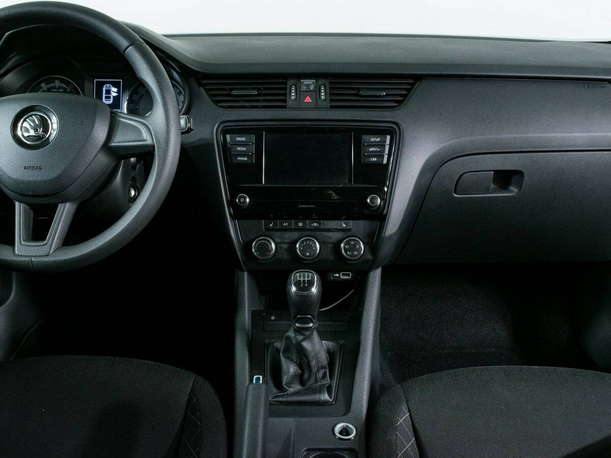 Skoda Octavia с пробегом — 2019 год. Фото: #10