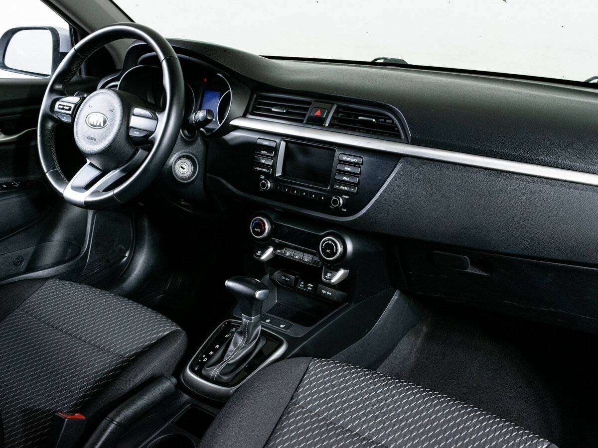 Kia Rio с пробегом — 2020 год. Фото: #9