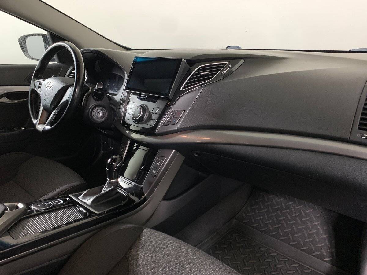 Hyundai i40 с пробегом — 2015 год. Фото: #12