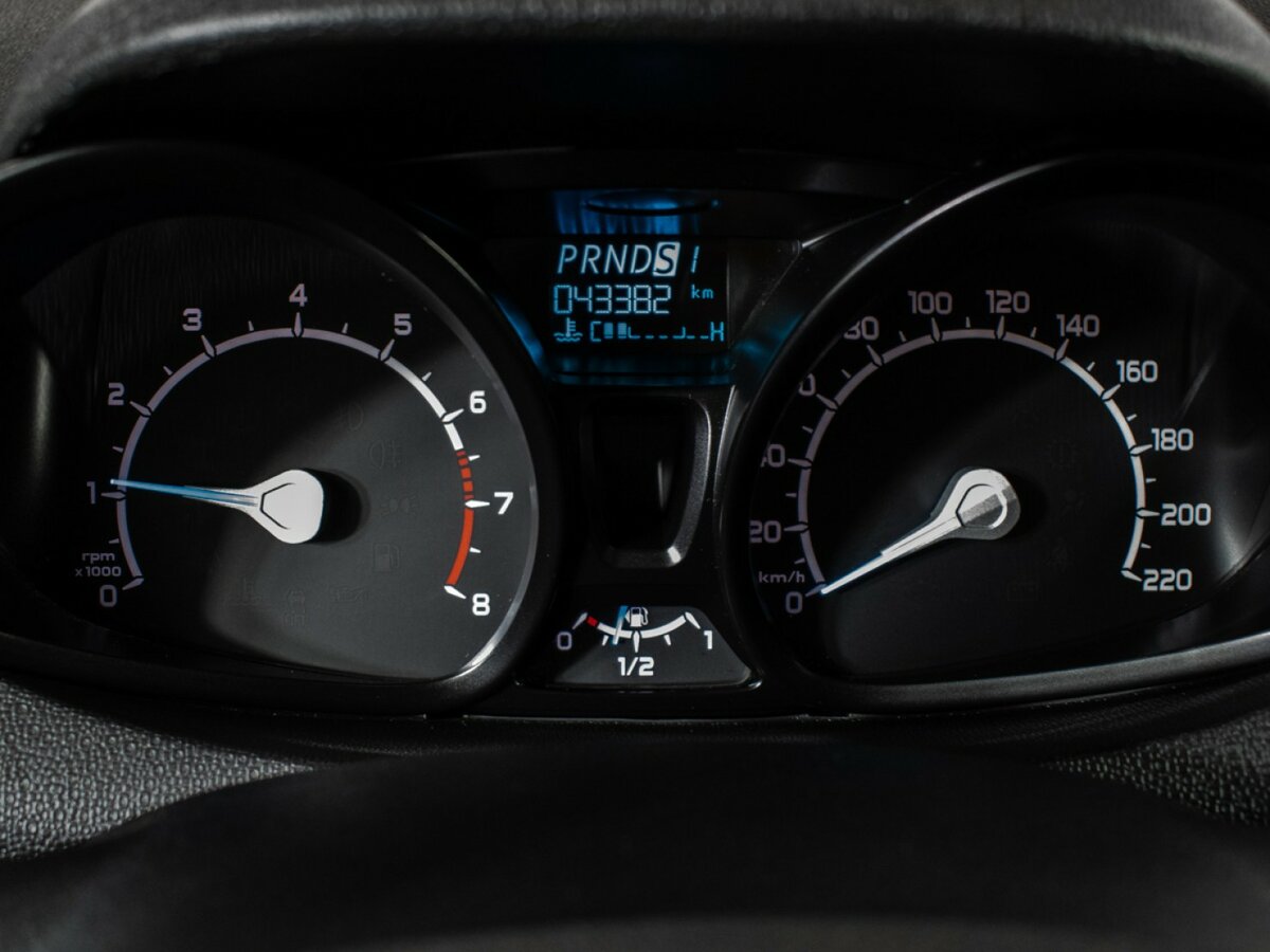 Ford EcoSport с пробегом — 2018 год. Фото: #11