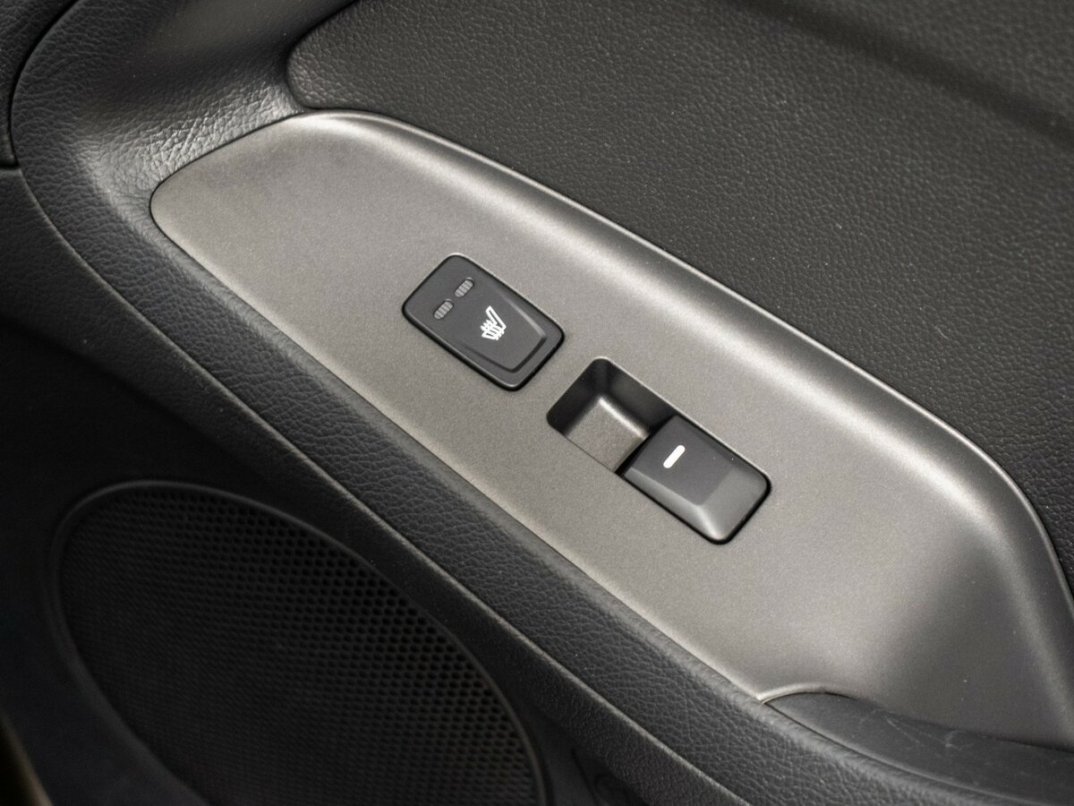 Kia Cerato с пробегом — 2015 год. Фото: #13