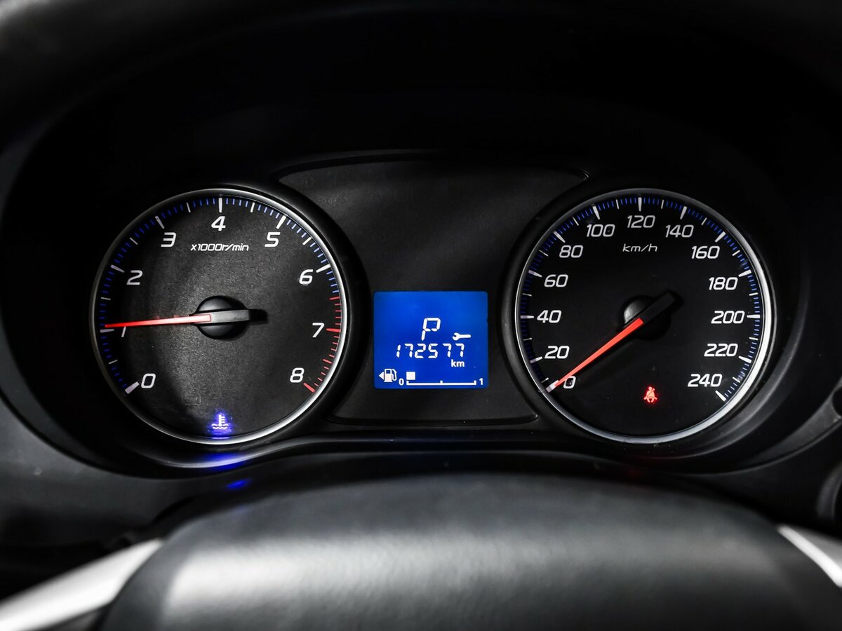 Mitsubishi Outlander с пробегом — 2014 год. Фото: #7