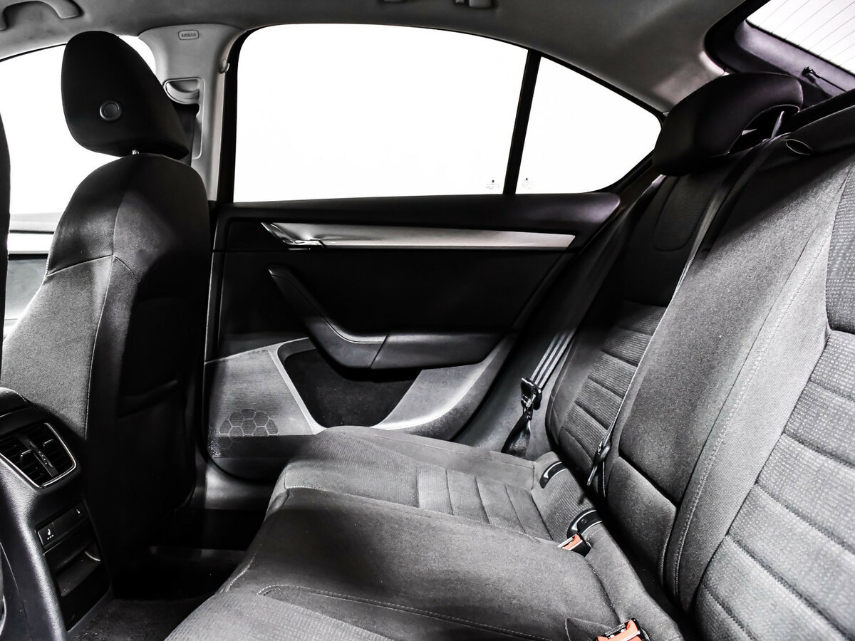 Купить Шкода Октавия, 2014, 217 690 км.. Фото: #9