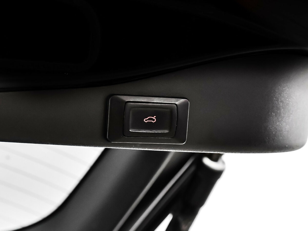 Mitsubishi Outlander с пробегом — 2018 год. Фото: #11