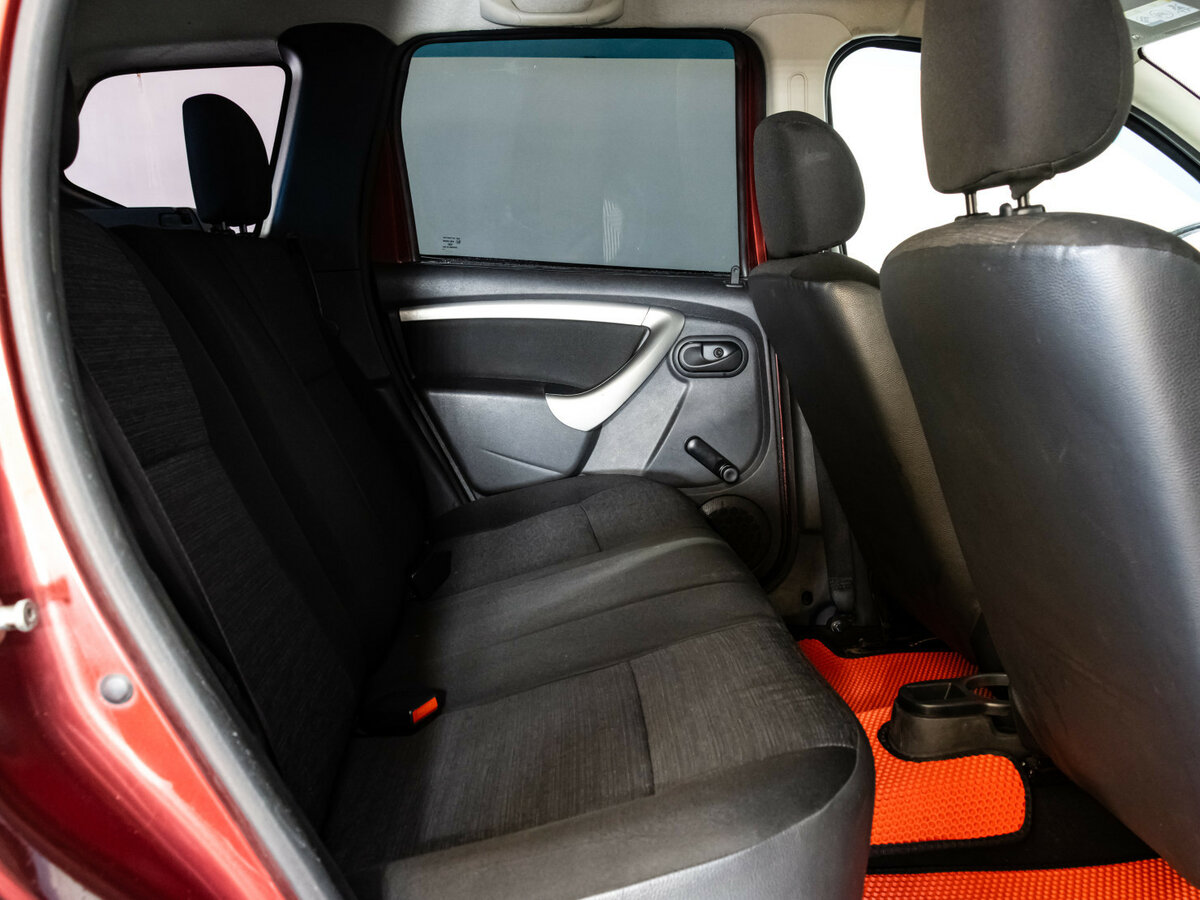 Renault Duster с пробегом — 2014 год. Фото: #10