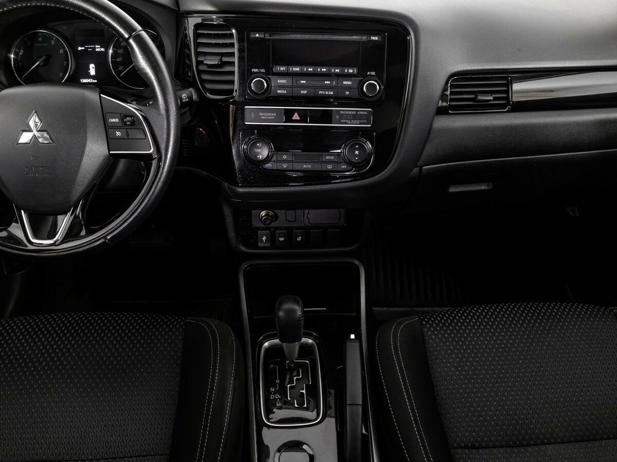 Mitsubishi Outlander с пробегом — 2019 год. Фото: #9