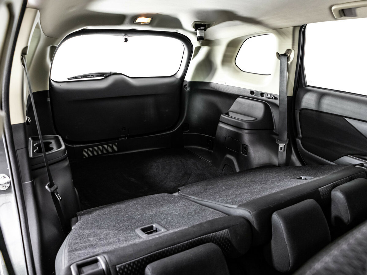 Mitsubishi Outlander с пробегом — 2019 год. Фото: #15