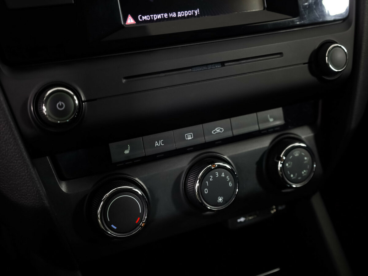 Купить Шкода Октавия, 2015, 210 089 км.. Фото: #15