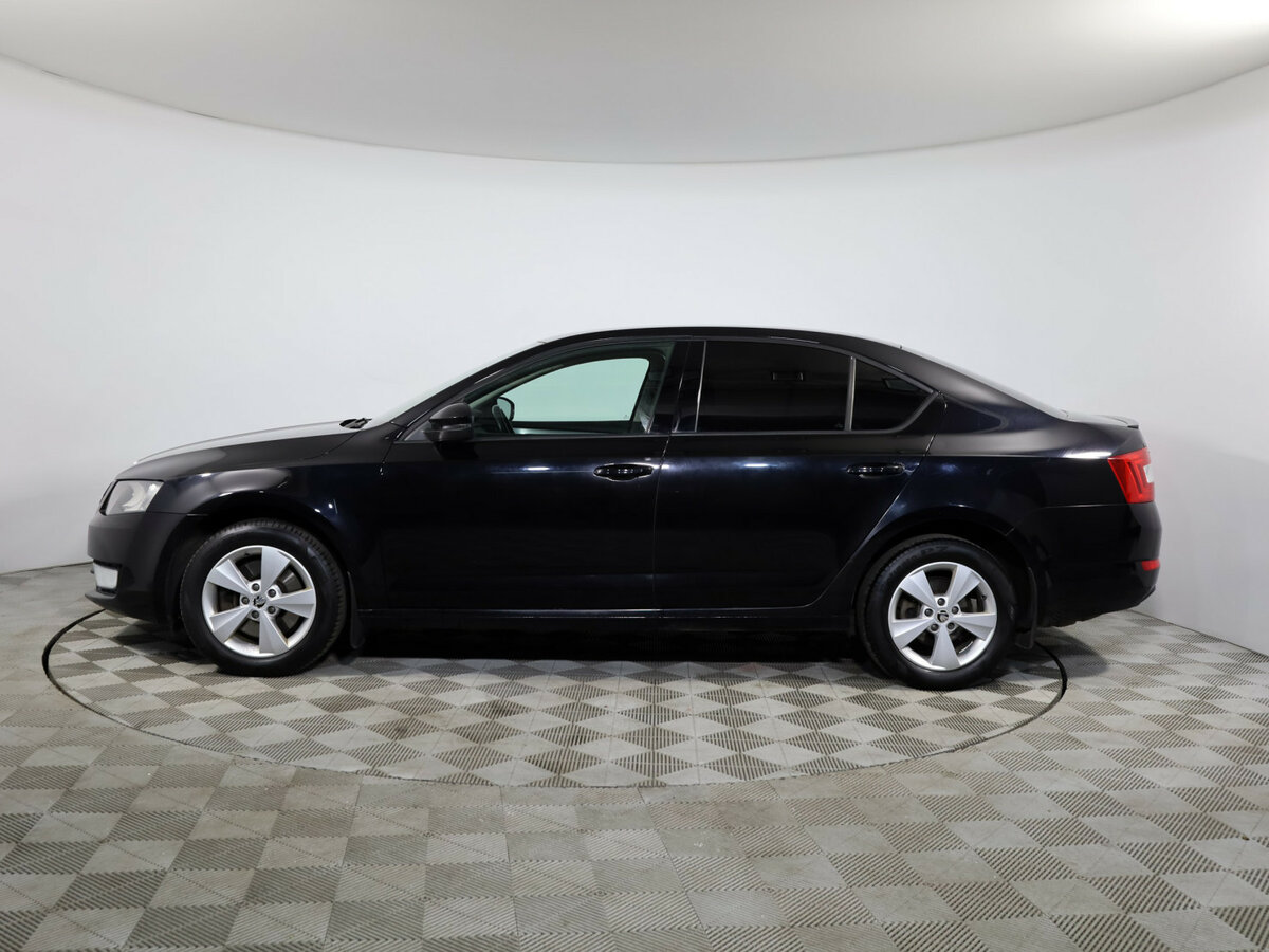 Skoda Octavia с пробегом — 2013 год. Фото: #1