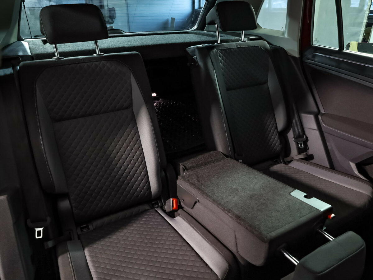 Volkswagen Tiguan с пробегом — 2017 год. Фото: #24