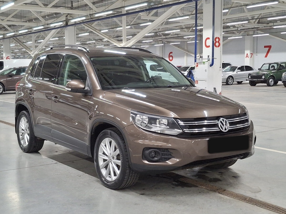 Volkswagen Tiguan с пробегом — 2015 год. Фото: #2