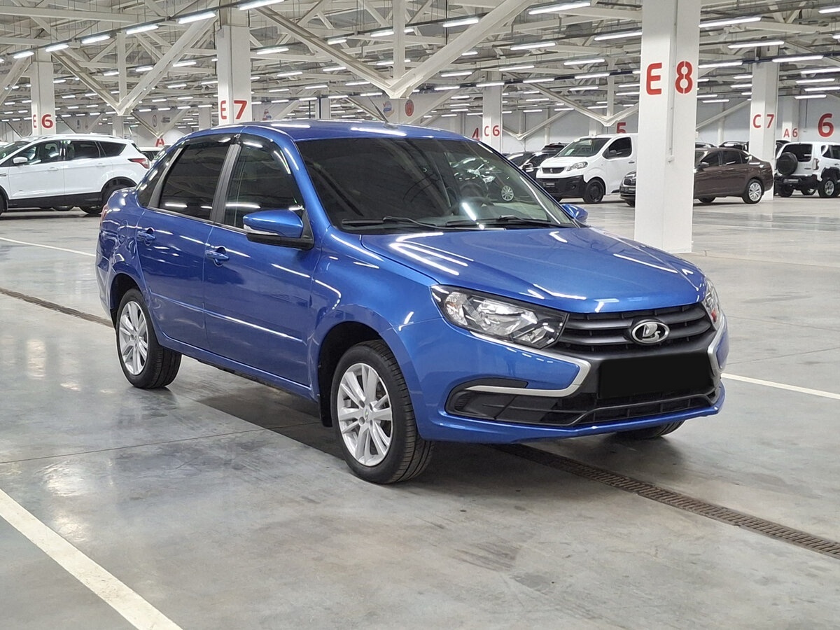 Lada (ВАЗ) Granta с пробегом — 2022 год. Фото: #2