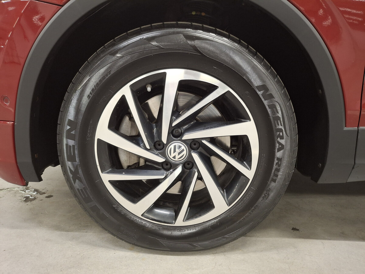 Volkswagen Tiguan с пробегом — 2018 год. Фото: #17