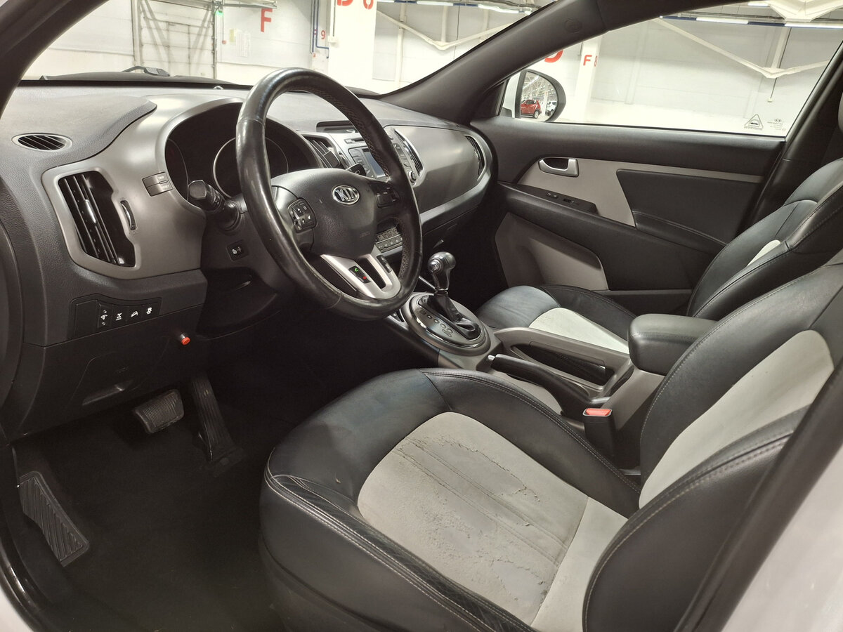 Kia Sportage с пробегом — 2014 год. Фото: #15